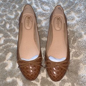 Xappeal Flats - Size 9 - Brown